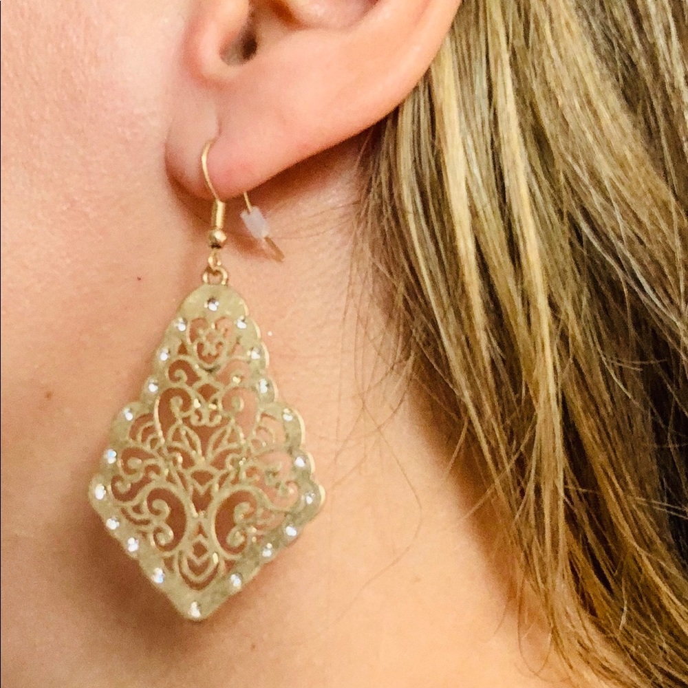 Rhinestone Tree Filigree Earrings - Picture 5 of 5